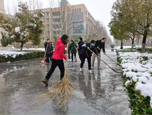 1614652814666070194.jpg 在线纸牌