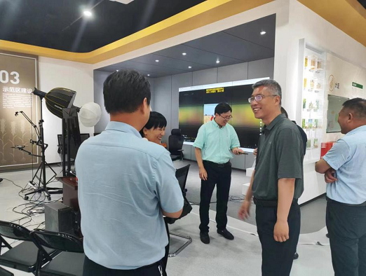 图片2.png 在线纸牌