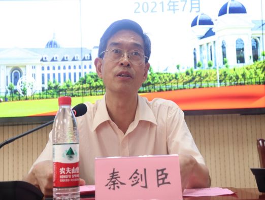 1625445000632013508.jpg 在线纸牌