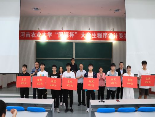 1621281713052047399.jpg 在线纸牌