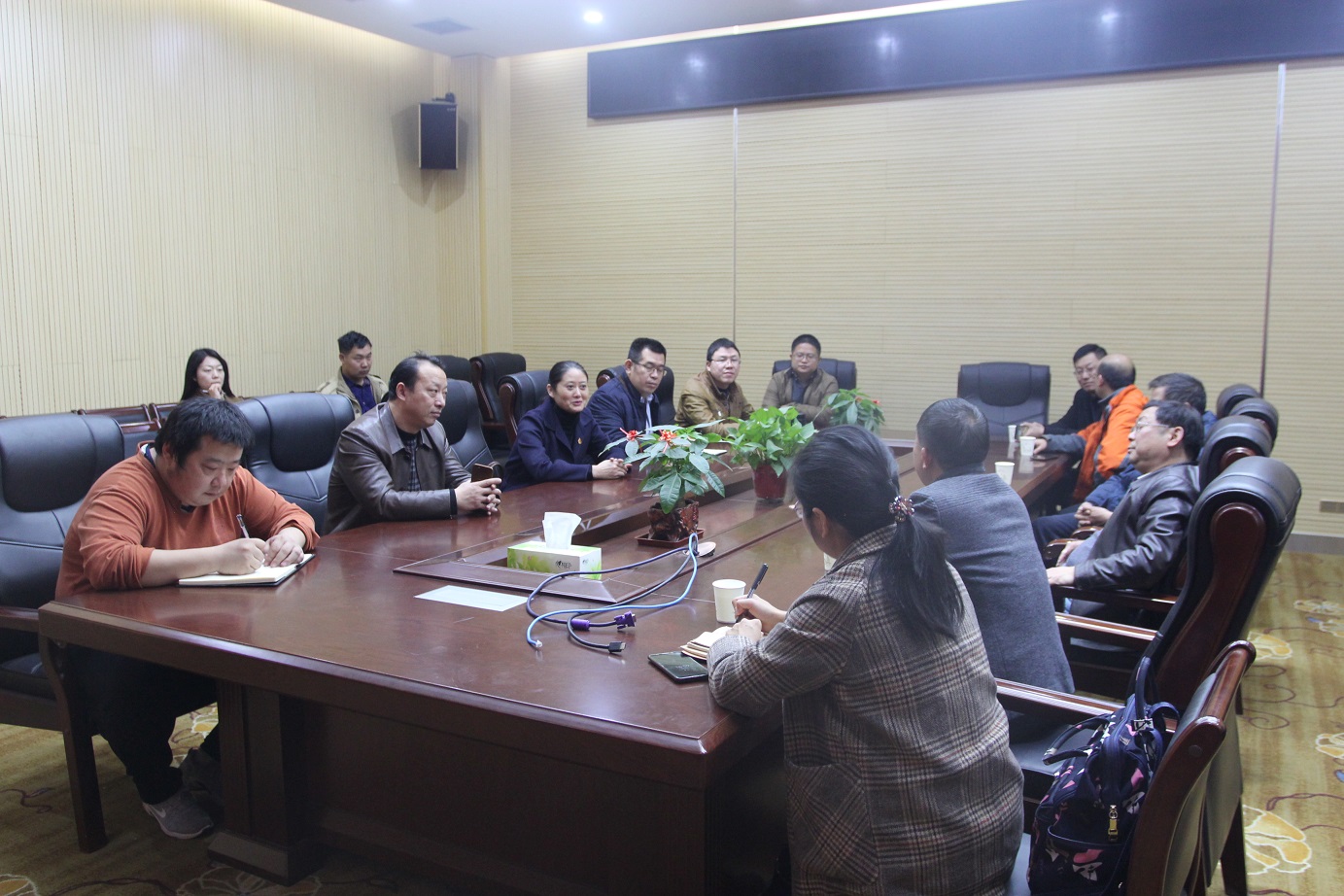 1576168922891061715.jpg 1576168922891061715.jpg